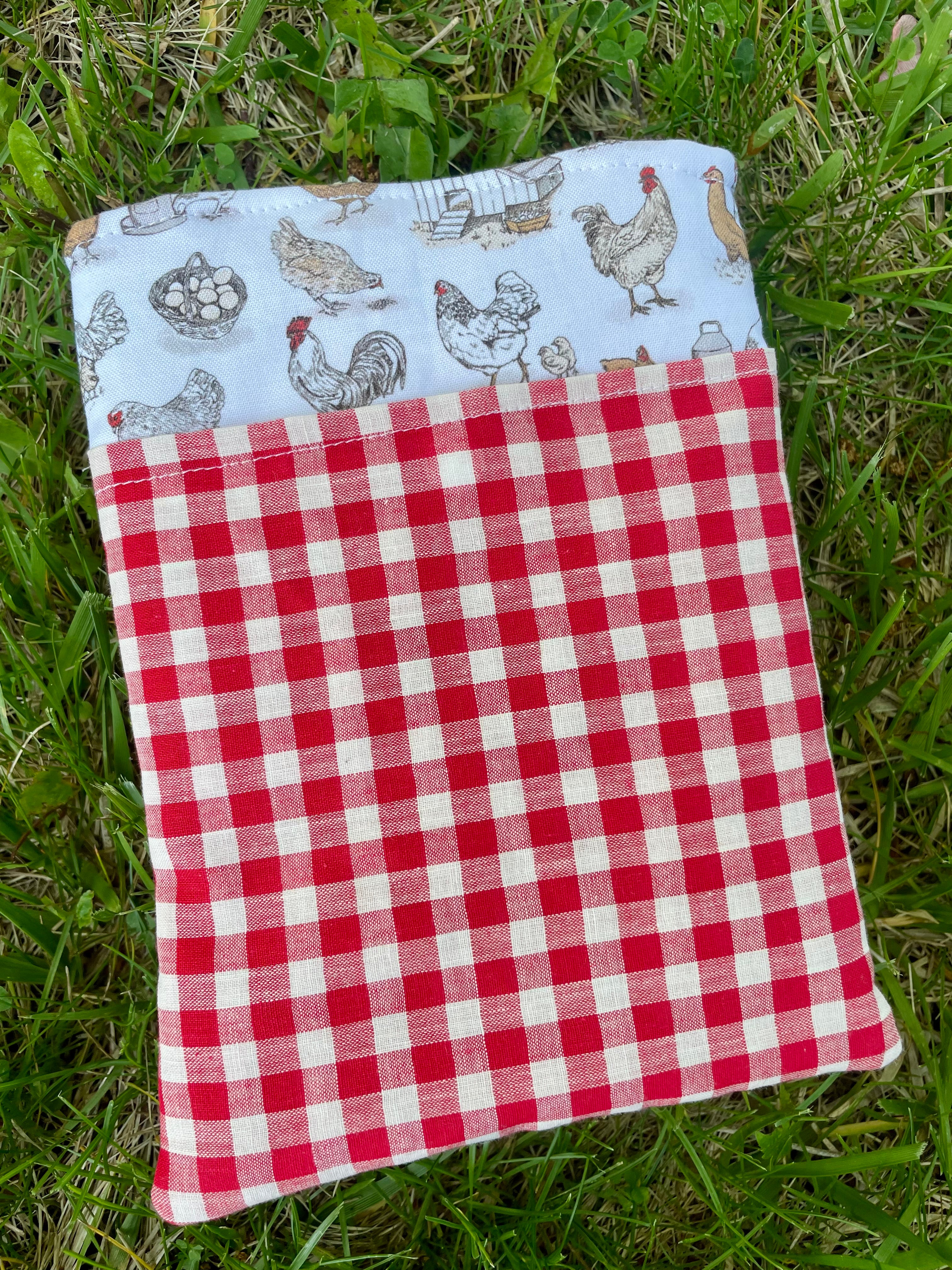 Chicken Barn Small Book Sleeve